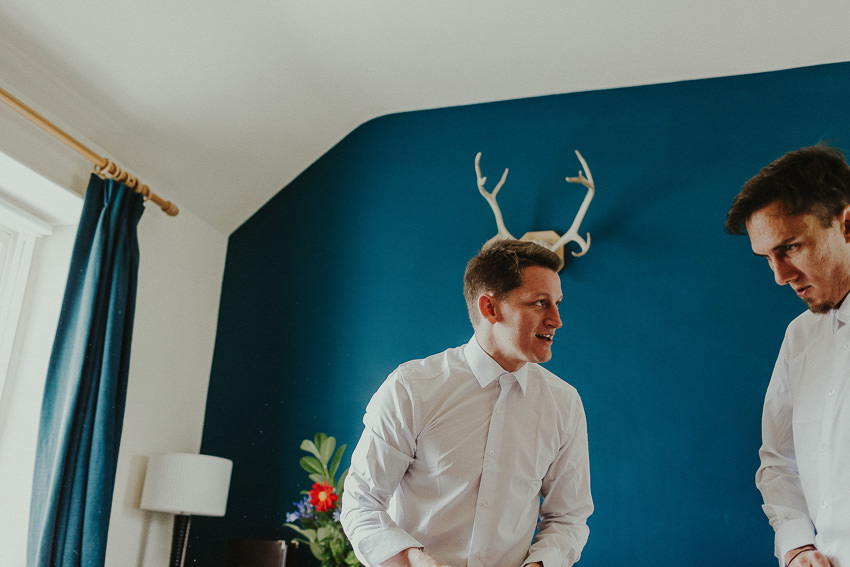 great-moment-caught-groom-with-antler