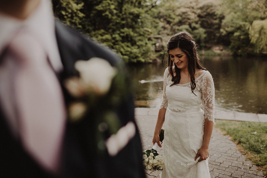 A small intimate wedding at The Shelbourne Hotel | Grainne & James 56