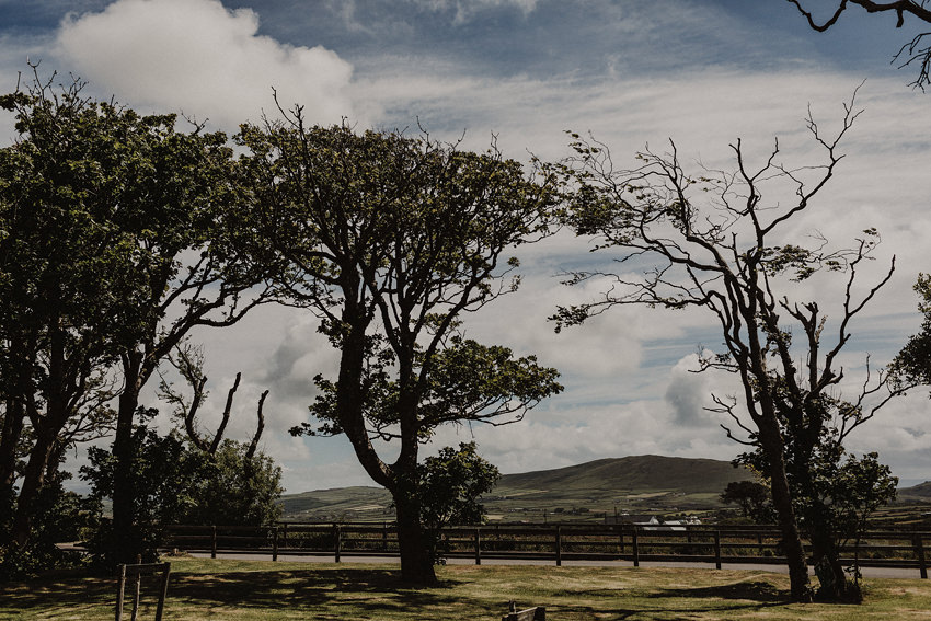 Summer wedding at Ballintaggart House - Dingle | Hazel and J.R. 20