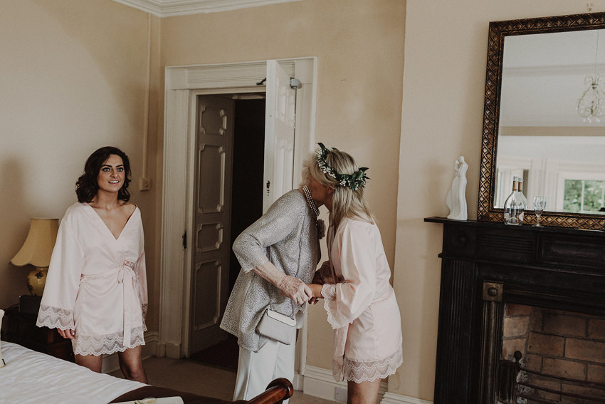 Summer wedding at Ballintaggart House - Dingle | Hazel and J.R. 44