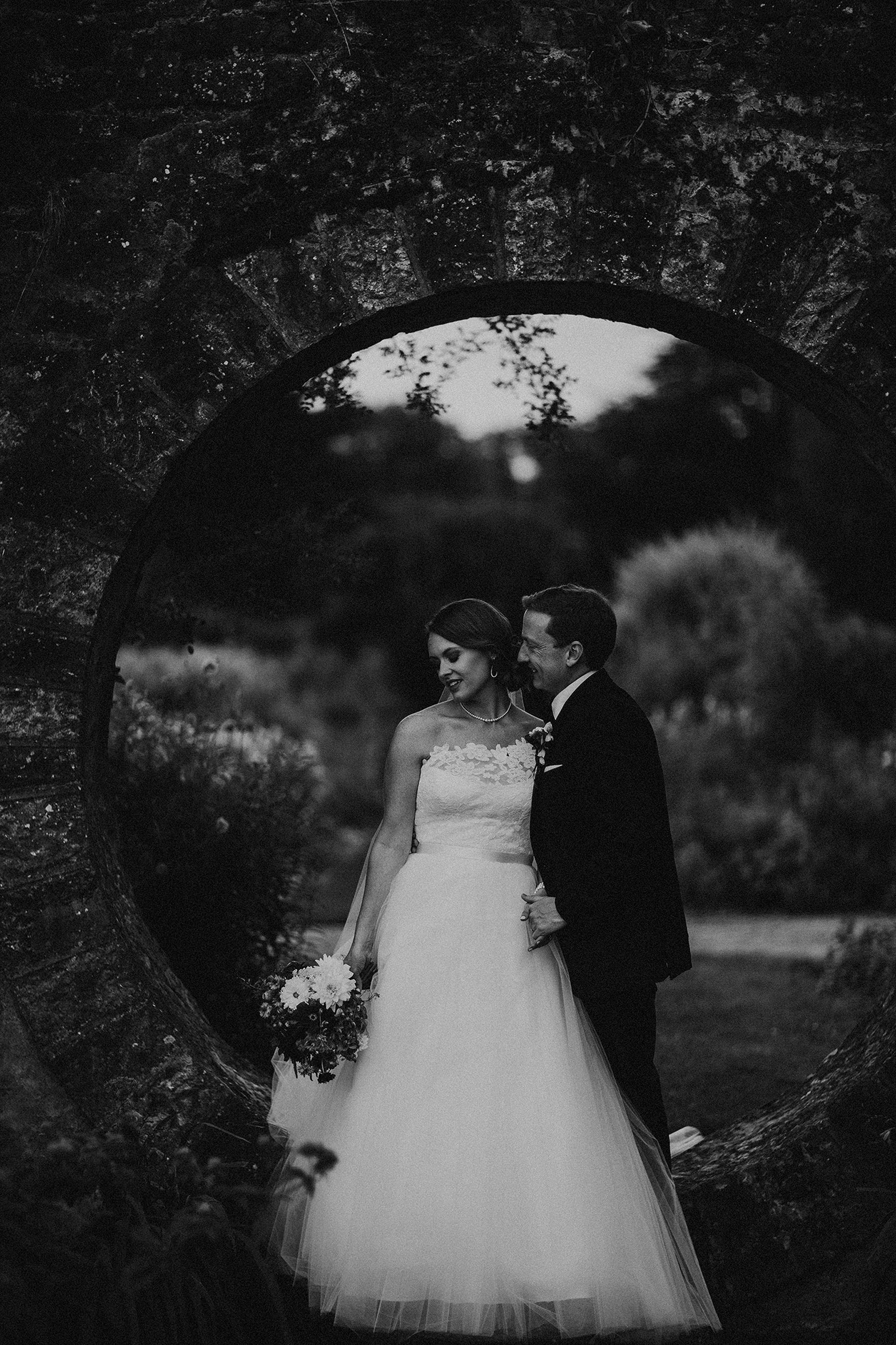 Beautiful black and white wedding portrait in the garden at mount juliet