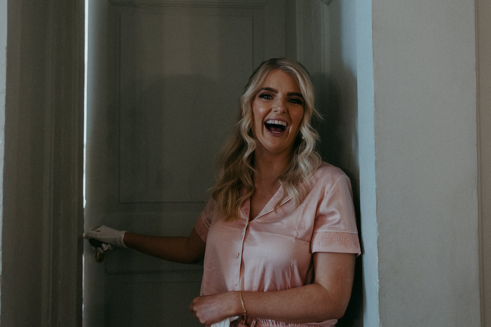 Abby & Fintan's Glamorous Gloster House Wedding 8