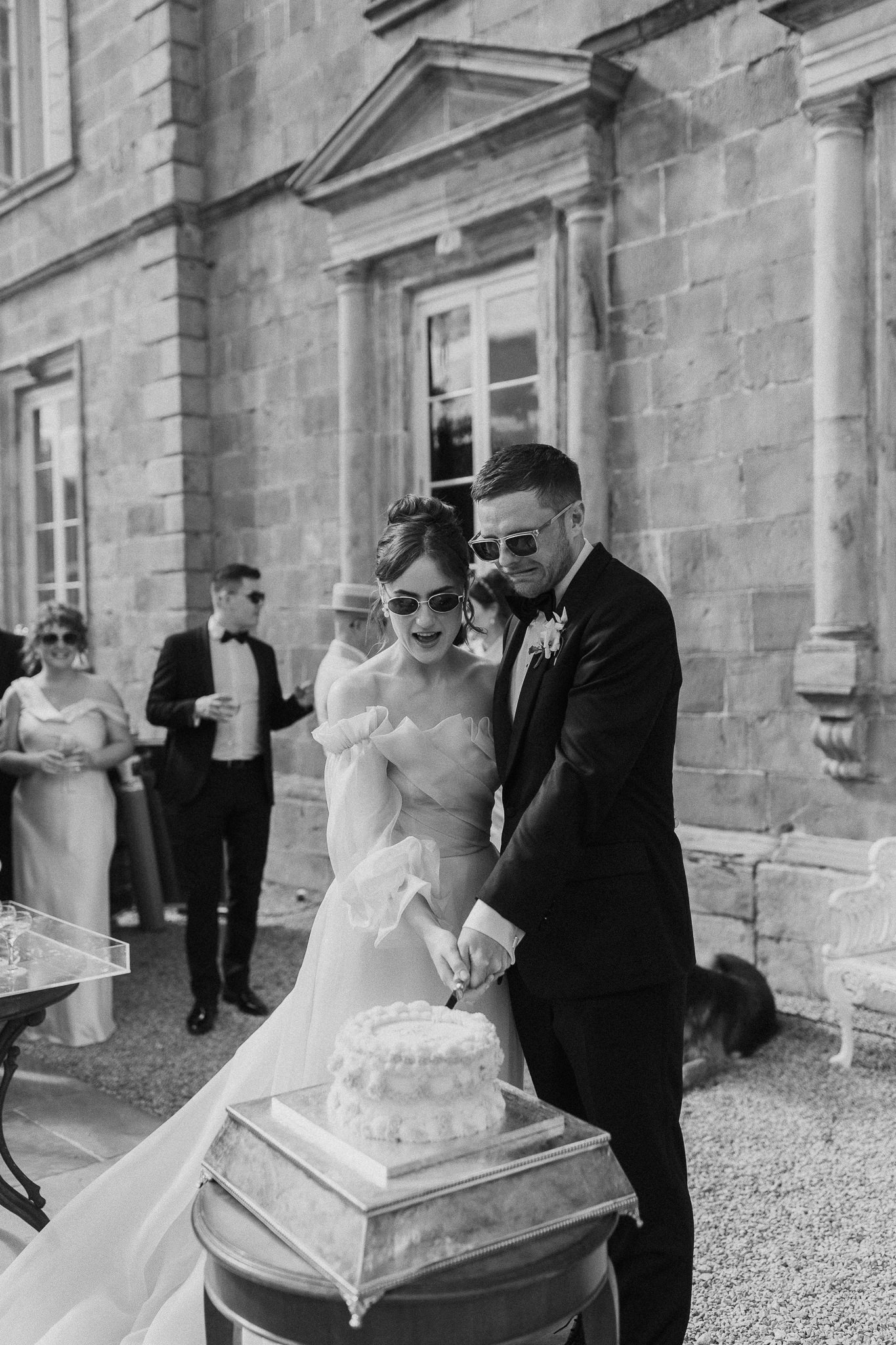 Abby & Fintan's Glamorous Gloster House Wedding 19